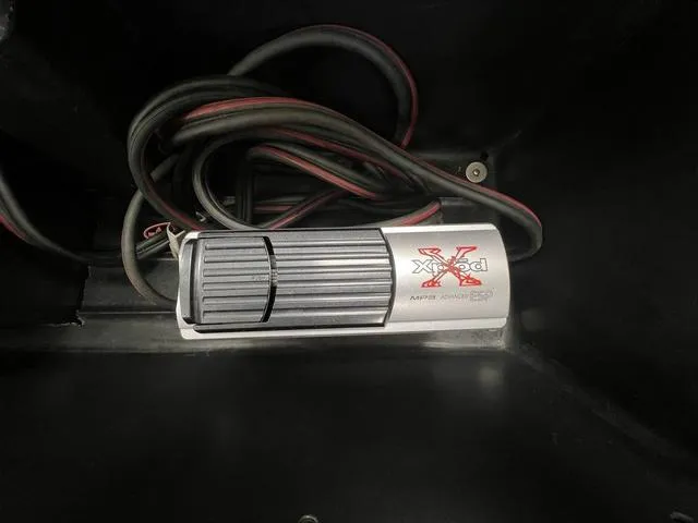 Slide: The Image of Boat throttle pedal with wiring, Harris Classic 240 I/O, 2007 model. - 21