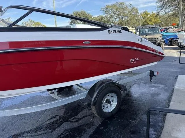 Slide: The Image of Yamaha SX195-MAPLE RED-GALVANIZE 2025 - 6