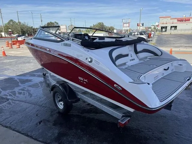 Slide: The Image of Yamaha SX195-MAPLE RED-GALVANIZE 2025 - 7