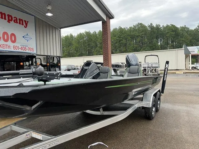 Slide: The Image of Xpress H20 Bass 2025 - 3