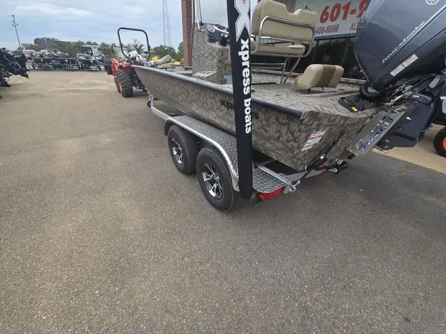 Slide: The Image of Xpress H210B 2025 - 10