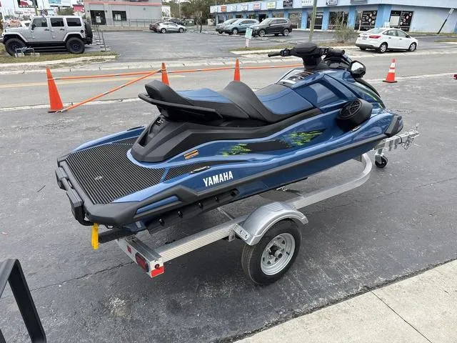 Slide: The Image of Yamaha VX CRUISER HO W/AUDIO-DEE 2025 - 12