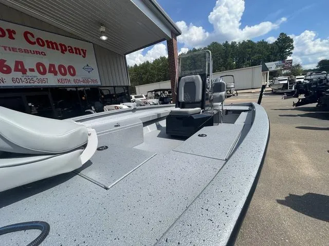 Slide: The Image of Xpress H22 2025 - 4