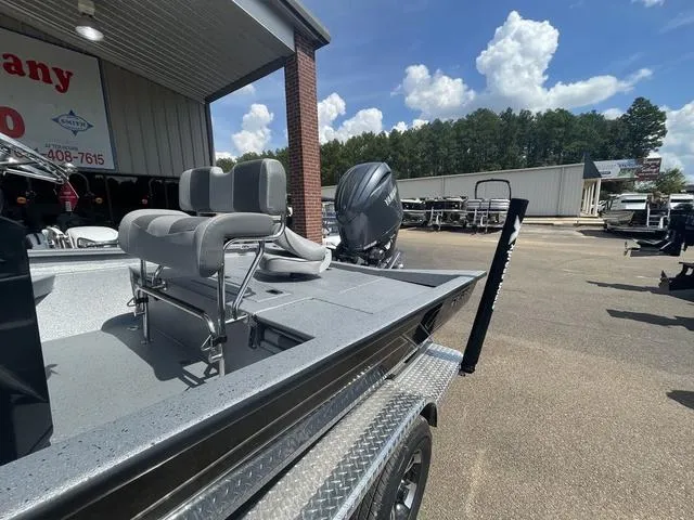 Slide: The Image of Xpress H22 2025 - 9