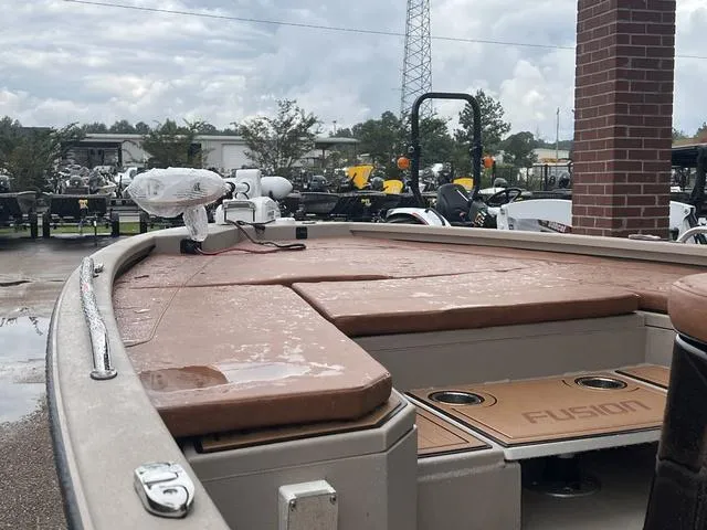 Slide: The Image of Avid 21 Fusion 2025 - 11