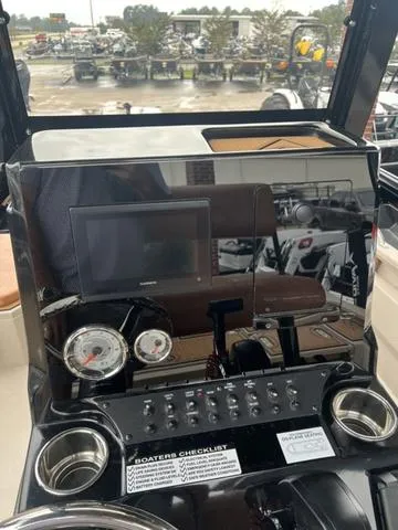 Slide: The Image of Avid 21 Fusion 2025 - 14