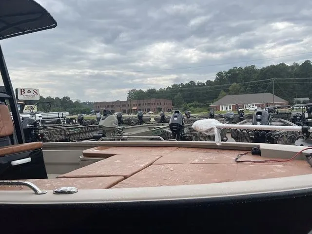 Slide: The Image of Avid 21 Fusion 2026 - 6