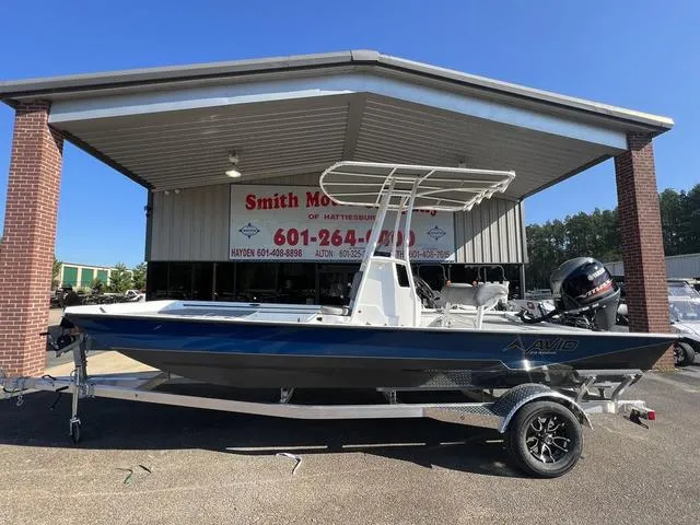 The Image of Avid 20 ROUGE 2025 - 1