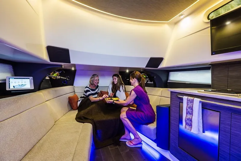 Slide: The Image of 2023-Boston-Whaler-420-Outrage-MarineMax - 30