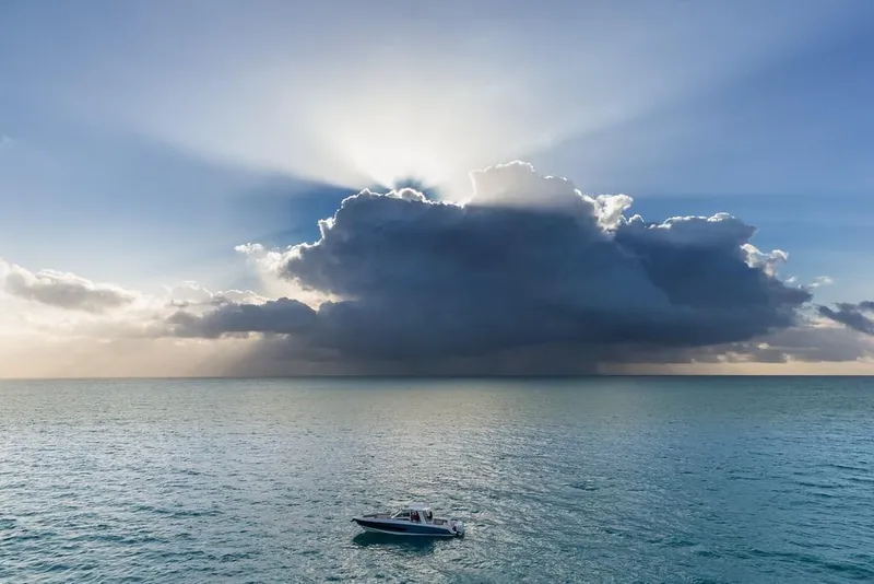 Slide: The Image of 2023-Boston-Whaler-420-Outrage-MarineMax - 38