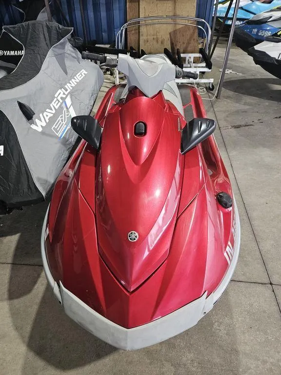 Slide: The Image of Yamaha VX® Deluxe 2013 - 3