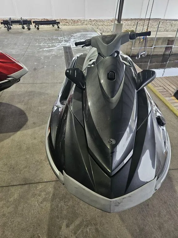 Slide: The Image of Yamaha VX® Deluxe 2013 - 3