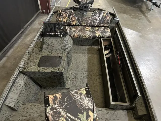 Slide: The Image of War Eagle 754LDSV W/Yamaha 70 2025 - 10