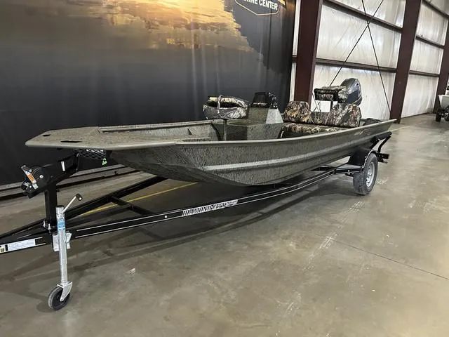 Slide: The Image of War Eagle 754LDSV W/Yamaha 70 2025 - 2