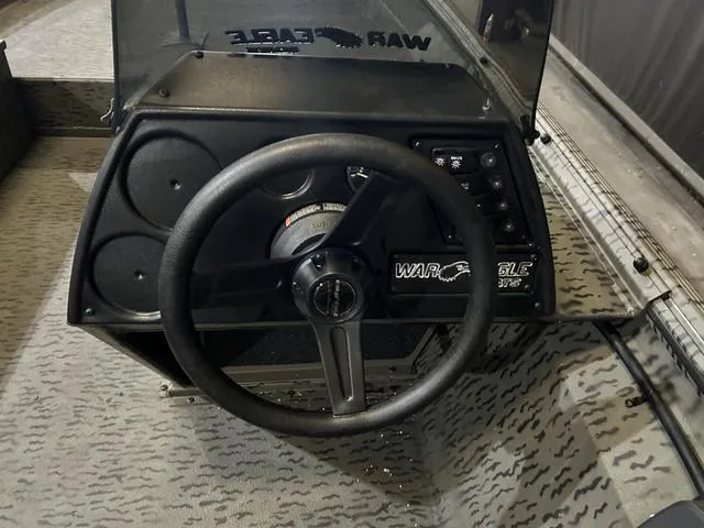 Slide: The Image of War Eagle 754LDSV W/Yamaha 70 2025 - 7