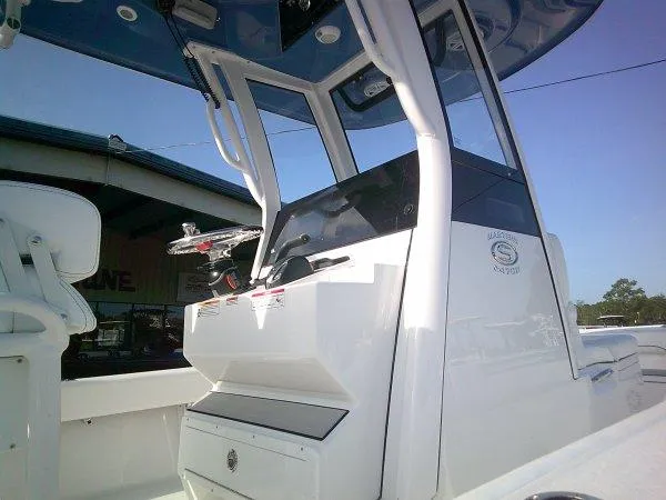 Slide: The Image of Sportsman Masters 247OE Bay Boat 2025 - 6
