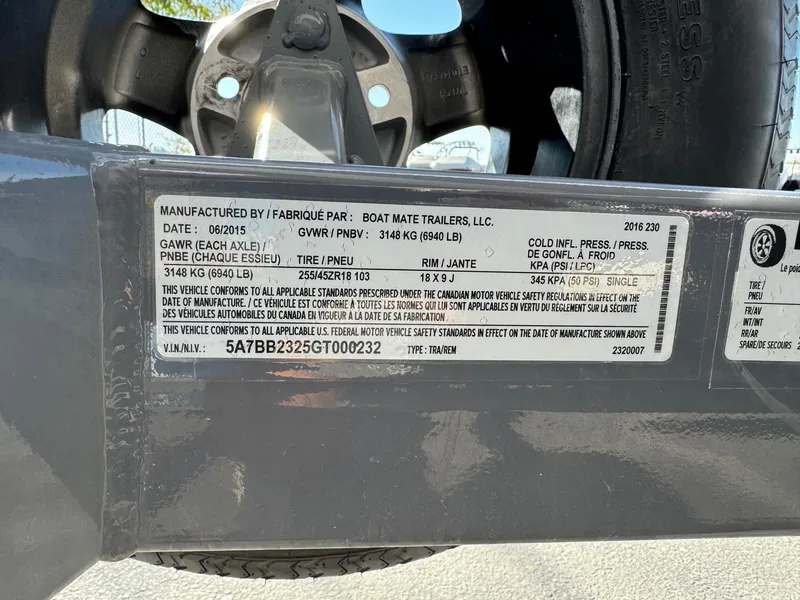 Slide: The Image of Correct Craft 230 Team Edition 2015 - 29