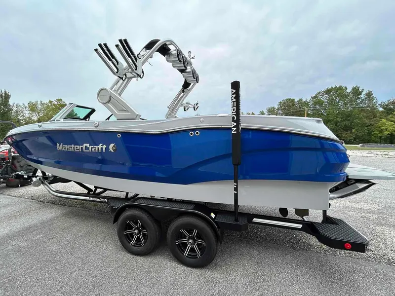 Slide: The Image of MasterCraft X24 2022 - 3