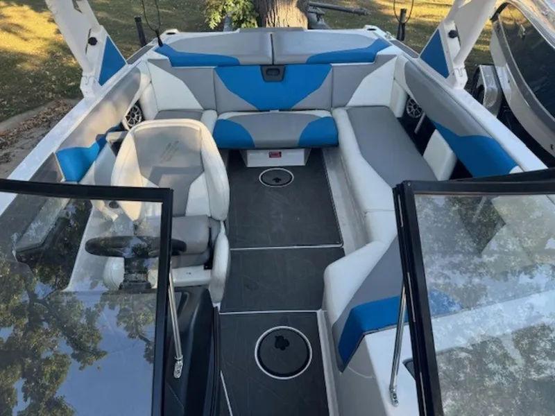 Slide: The Image of ATX 22 TYPE-S 2020 - 6