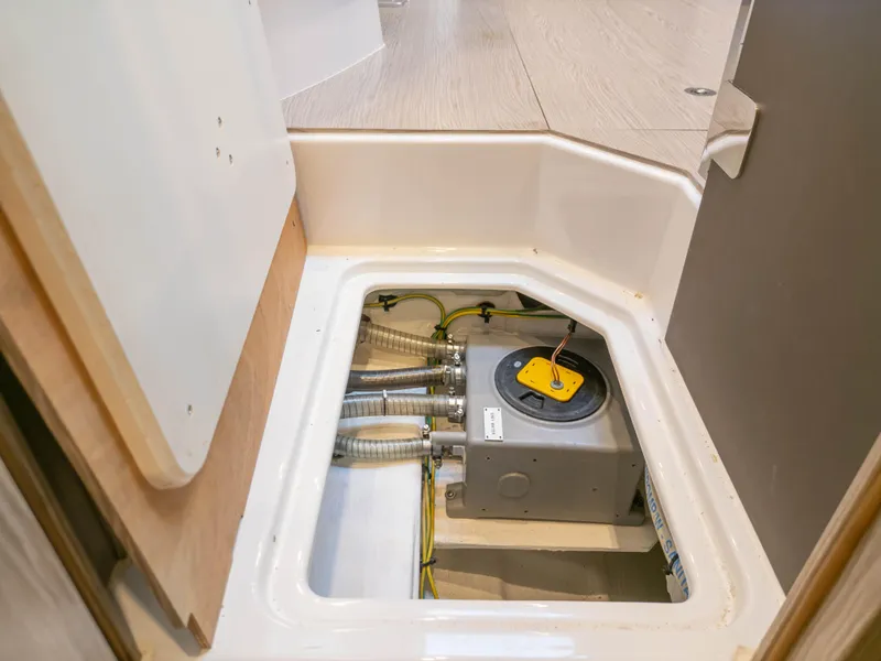 Slide: The Image of Azimut Atlantis 45 yacht interior compartment, showcasing 2020 model's technical equipment. - 29