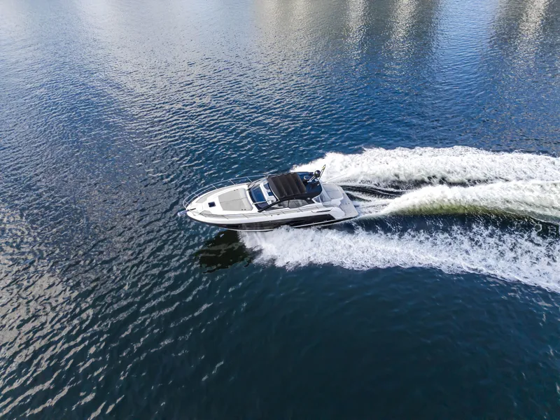 Slide: The Image of Azimut Atlantis 45 yacht cruising on open water, 2020 model. - 7