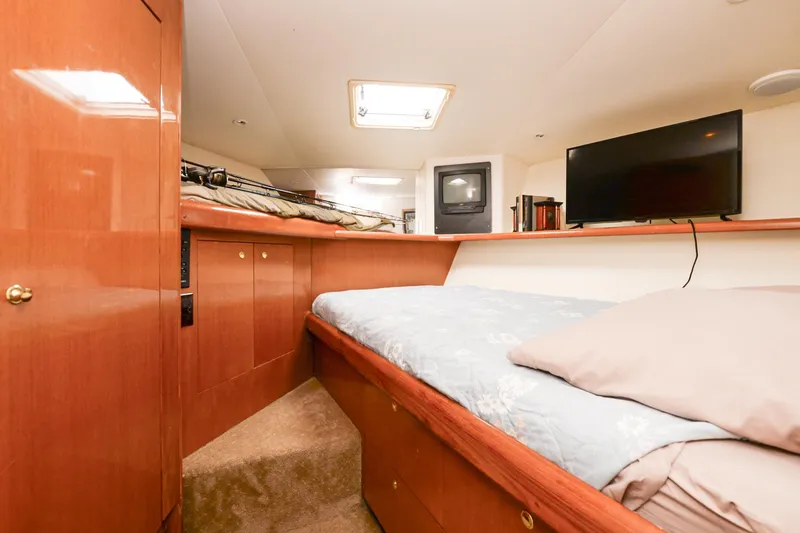 Slide: The Image of Viking 55 Convertible 1999 - 51