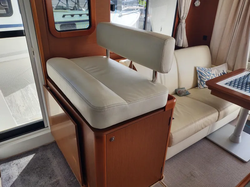 Slide: The Image of Beyond the Moon - 25