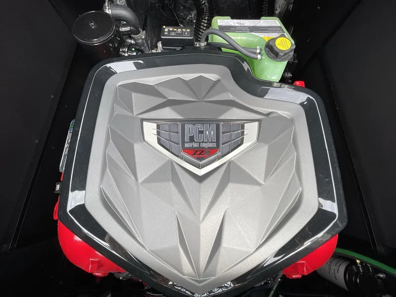 Slide: The Image of Nautique G23 2025 - 25