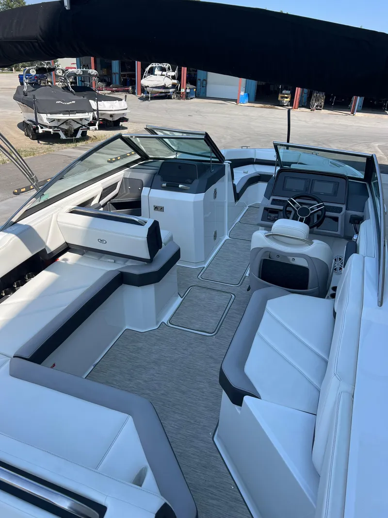 Slide: The Image of Cobalt R6 2021 - 10