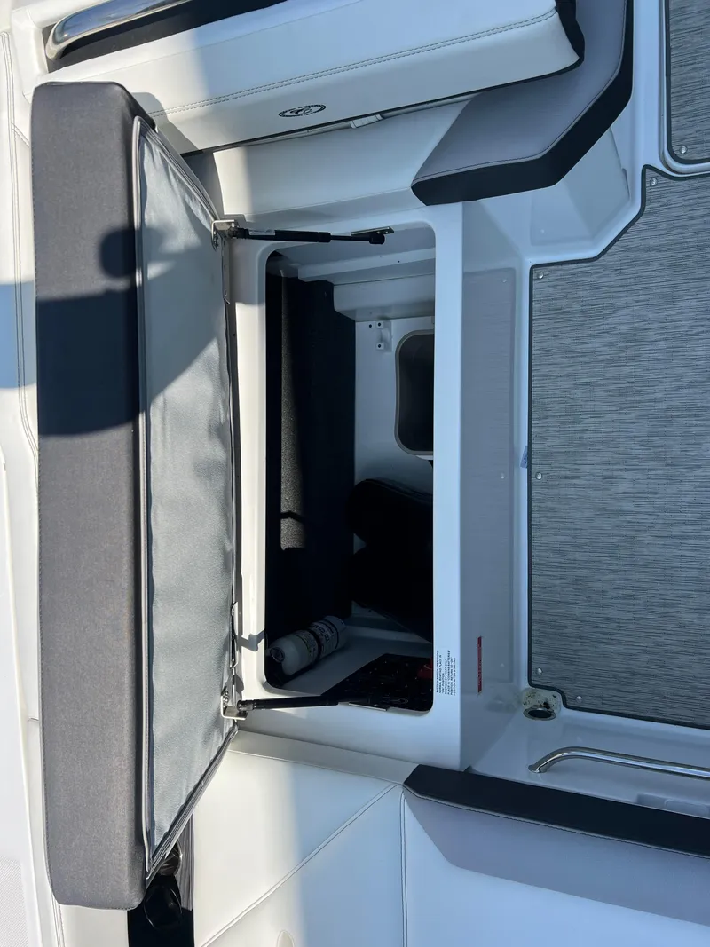 Slide: The Image of Cobalt R6 2021 - 14