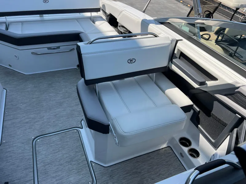 Slide: The Image of Cobalt R6 2021 - 15