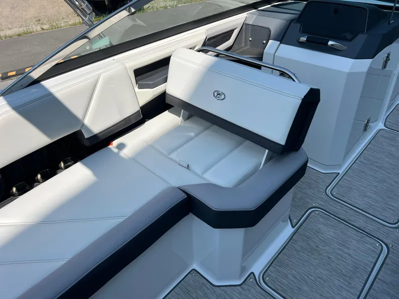 Slide: The Image of Cobalt R6 2021 - 16