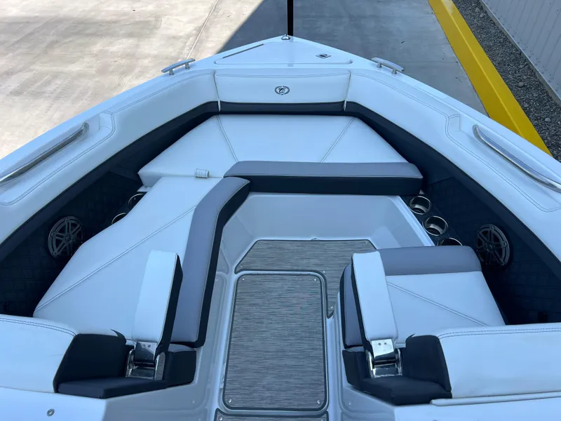 Slide: The Image of Cobalt R6 2021 - 22