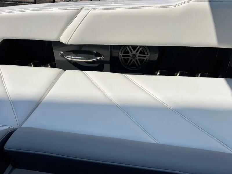 Slide: The Image of Cobalt R6 2021 - 31