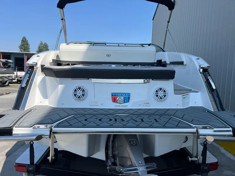 Slide: The Image of Cobalt R6 2021 - 8