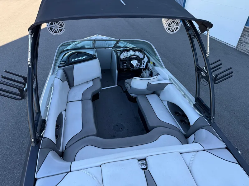 Slide: The Image of Sanger V215 XTZ 2016 - 8