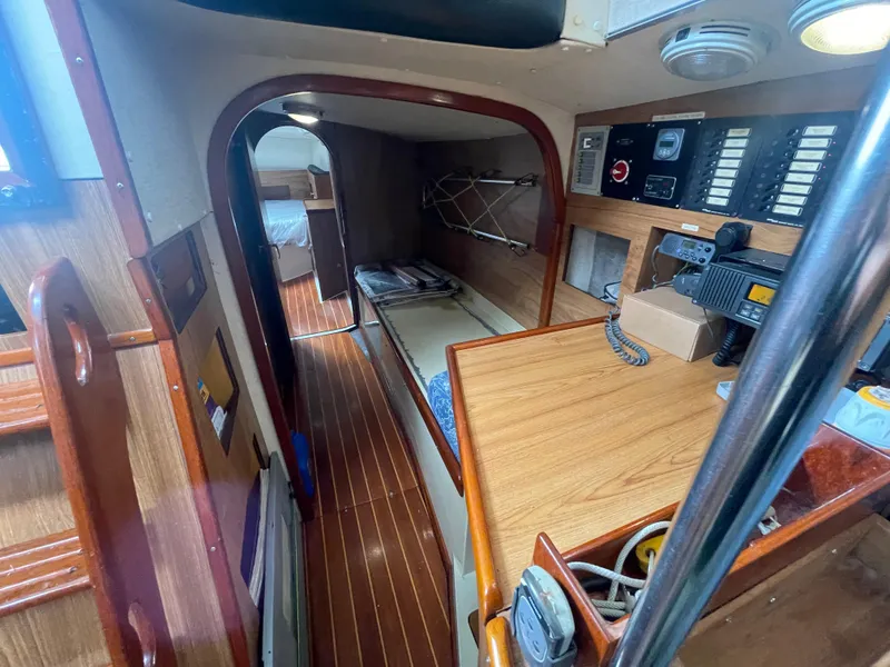 Slide: The Image of Moody 36 classic 1979 - 53