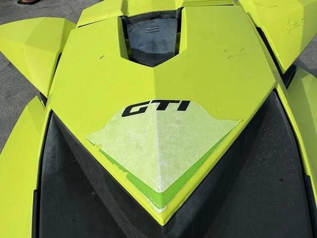 Slide: The Image of Sea-Doo GTI 2019 - 10