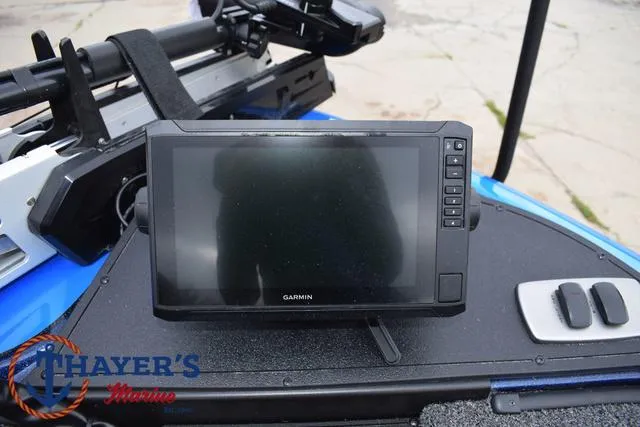 Slide: The Image of Nitro Z19 Pro 2025 - 12