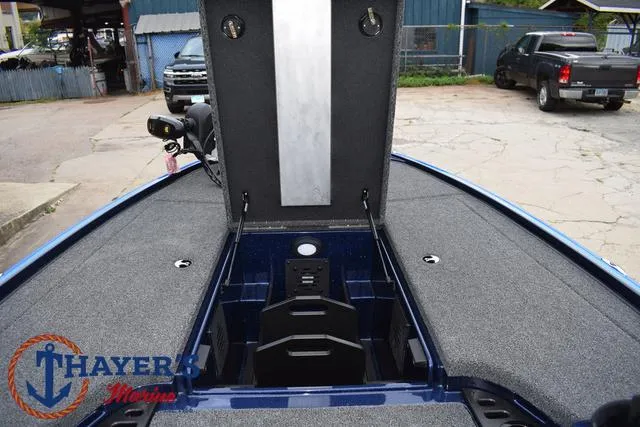 Slide: The Image of Nitro Z19 Pro 2025 - 15