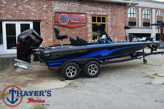 Slide: The Image of Nitro Z19 Pro 2025 - 3