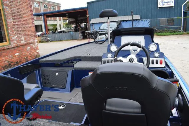 Slide: The Image of Nitro Z19 Pro 2025 - 40