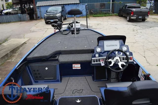 Slide: The Image of Nitro Z19 Pro 2025 - 41