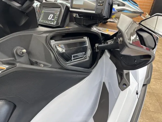 Slide: The Image of Kawasaki Ultra 160 2025 - 14