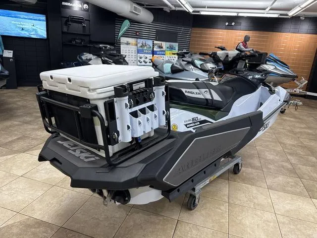 Slide: The Image of Kawasaki Ultra 160 2025 - 4