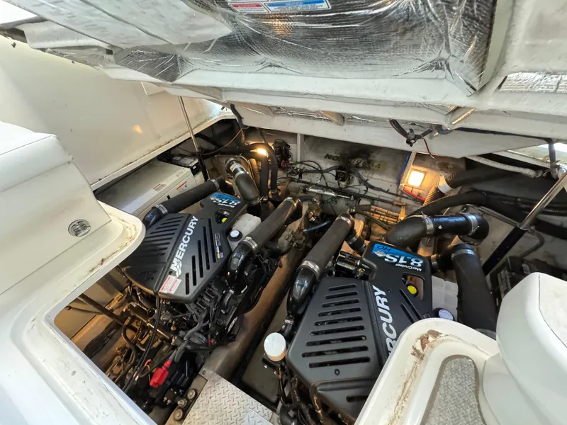 Slide: The Image of Sea Ray 38 Sundancer 2006 - 53