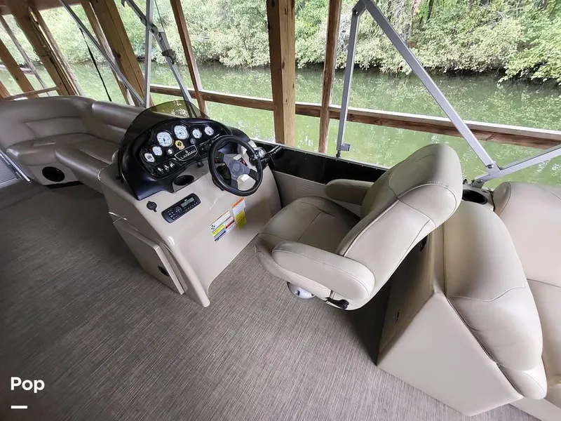 Slide: The Image of 2017 Landau Island Breeze 252 for sale in Hot Springs, AR - 14