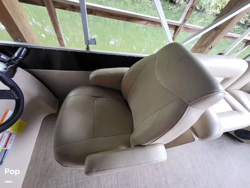 Slide: The Image of 2017 Landau Island Breeze 252 for sale in Hot Springs, AR - 15