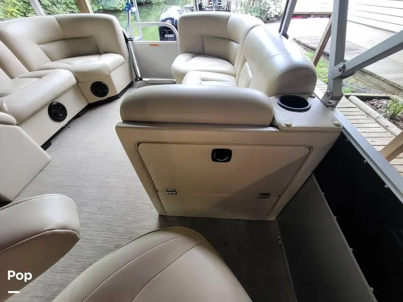 Slide: The Image of 2017 Landau Island Breeze 252 for sale in Hot Springs, AR - 26