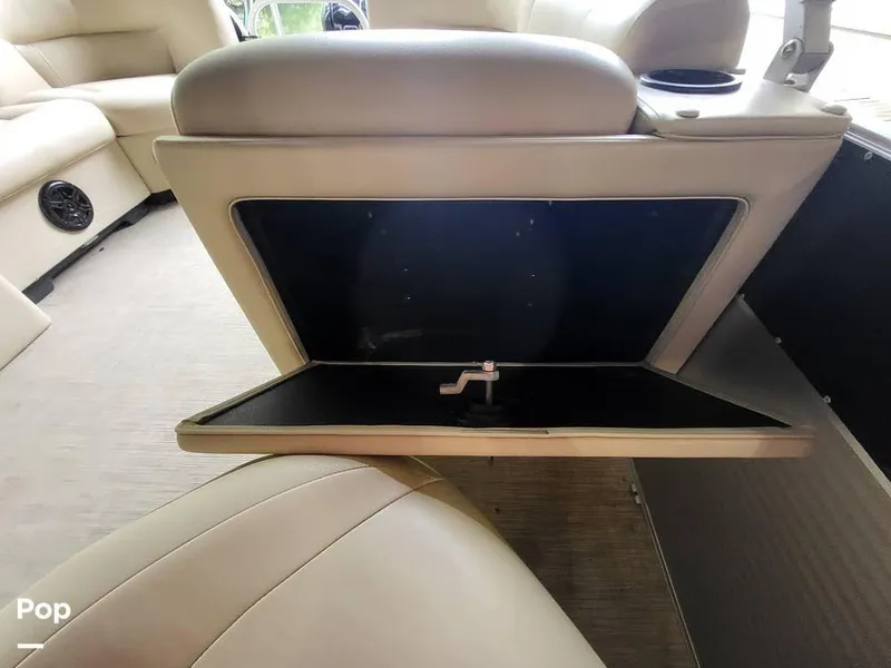 Slide: The Image of 2017 Landau Island Breeze 252 for sale in Hot Springs, AR - 27